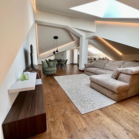 A Due Passi Da Piazza Galimberti Appartement Cuneo Buitenkant foto