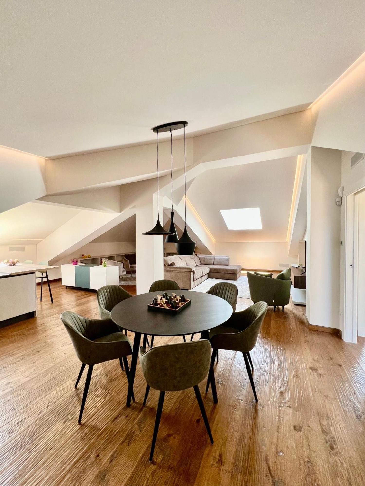 A Due Passi Da Piazza Galimberti Appartement Cuneo Buitenkant foto